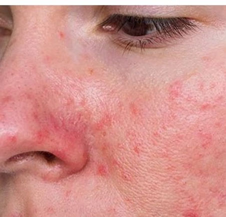a close up of a man